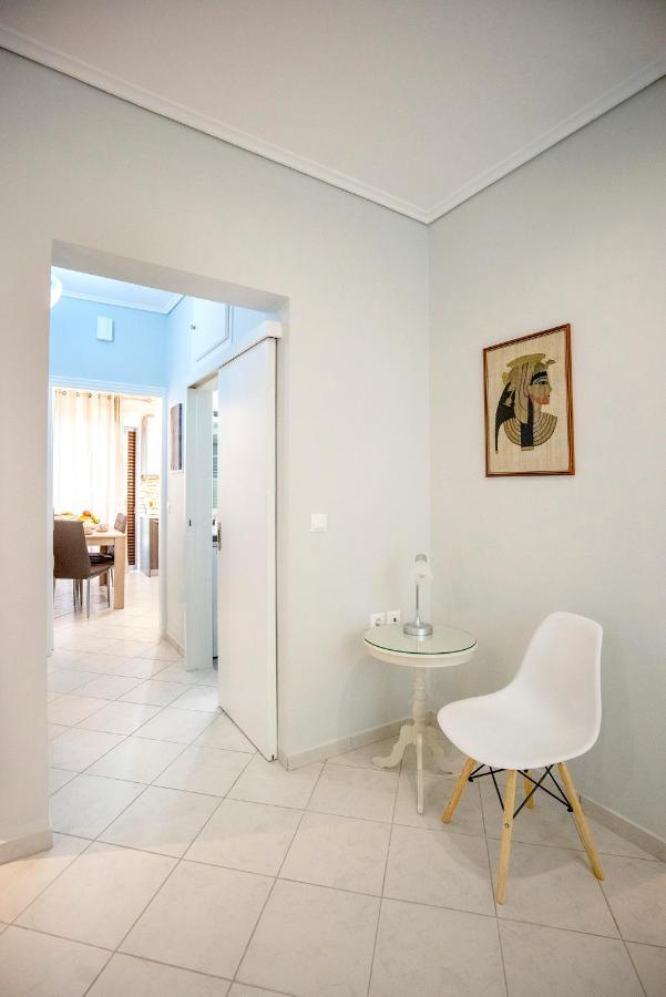 Leo'S Home Athena Bagian luar foto