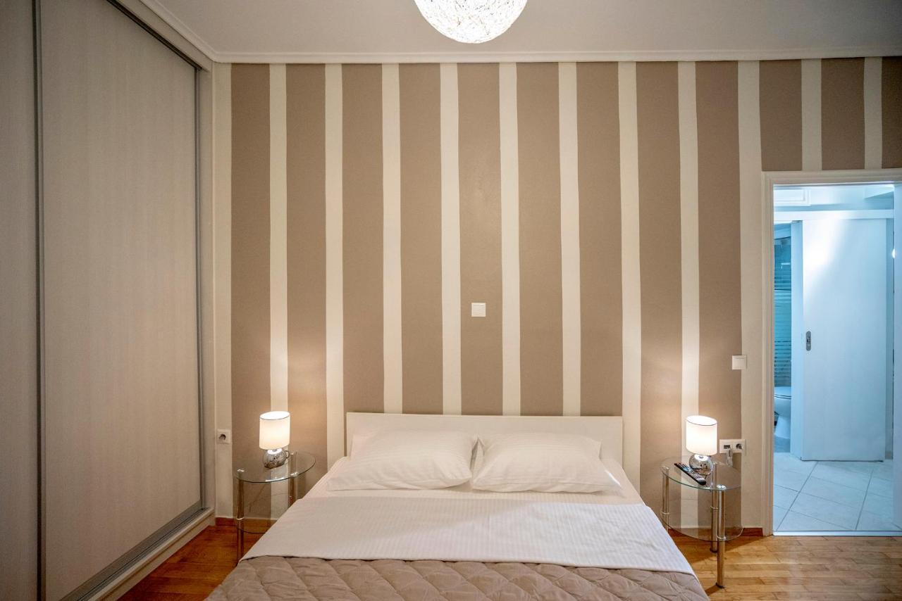 Leo'S Home Athena Bagian luar foto